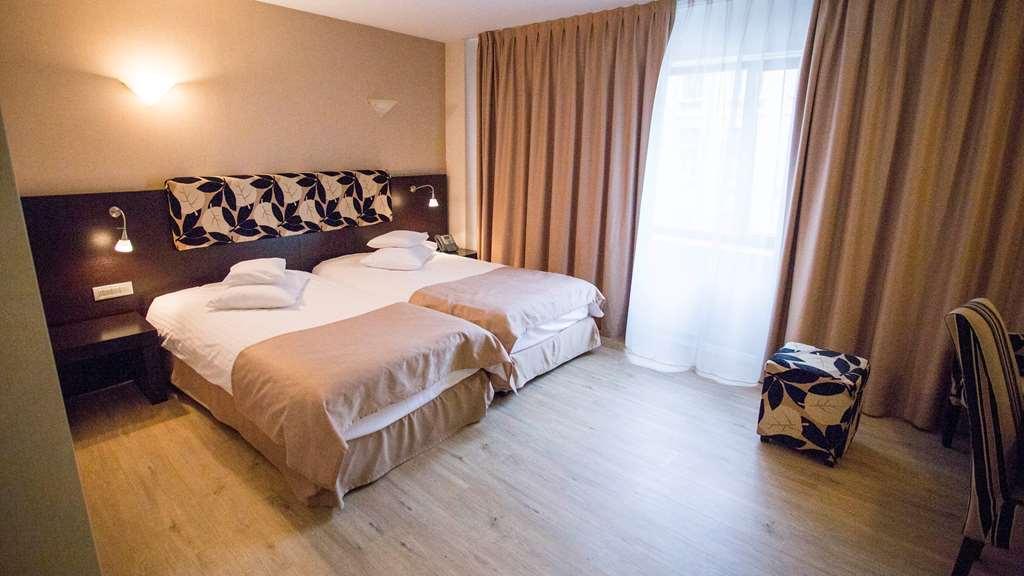 Hotel Parliament Bucharest Room photo